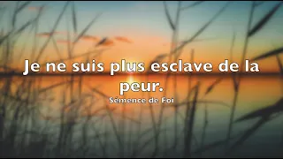 Je ne suis plus esclave de la peur - Junior Moise / LYRICS