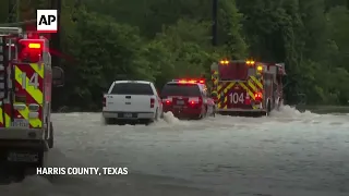 Torrential rains inundate southeastern Texas, closing roads and schoolsAP1370281520