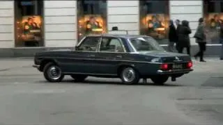 1974 Mercedes-Benz 220D (W115) taxi in Vienna