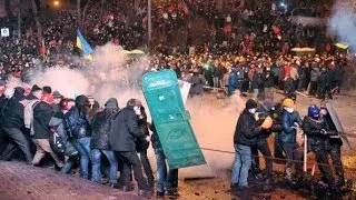 В Киеве митинг закончился кровавым столкновением (новости)