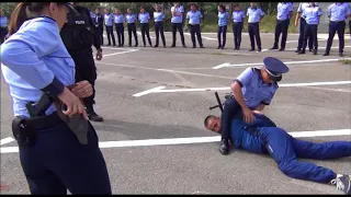 Pregătirea tactică a polițiștilor din Iași