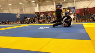 BJJ- Ultra Heavyweight White Belts- Finals Match