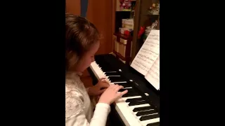 Песня кота леопольда на фортепиано.