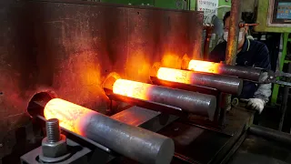 The process of making a giant bolt. Most Interesting Korean Metalwork