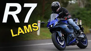 2022 Yamaha R7 (LAMS) Review - Best Beginner Sports?