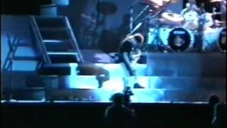 Metallica - Harvester Of Sorrow (Donington 1995)
