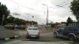 Аварии и ДТП 2013 год 85 аварии на регистратор Car Crash Compilation march 18+)