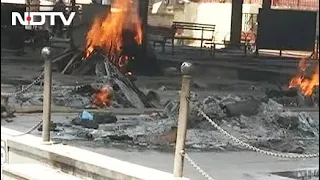 Covid-19 Delhi News: Ambulances With Bodies Line Up Outside Cremation Ground