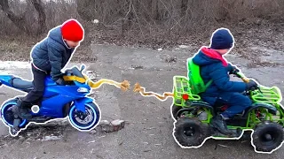 Funny Kids Ride on Towing Motorbike and the rope was broken / Fun Power Wheels Baby Car
