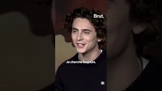 brutofficiel - Rencontre avec l'acteur Timothée Chalamet #bonesandall