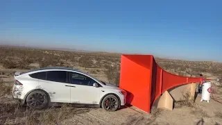 Tesla vs World's Largest Horn!