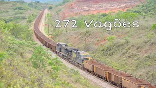 🛑MEGA Trem com 272 Vagões de Minério e 6 Locomotivas Tracionando , na Forte rampa da Ferrovia do AÇO