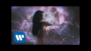 Aura Dione - Last Man In The World (Official Lyric Video)