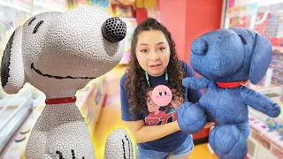 Snoopy Claw Machines and Snoopy Store in Japan!