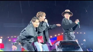 190512 - Anpanman - BTS 방탄소년단 - Speak Yourself Tour - Soldier Field D2 IN THE RAIN - HD FANCAM