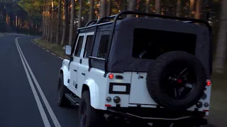 This is how we do it! - The full process of a custom built Defender from The Landrovers