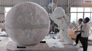 Fiber statue making process. A FRP Sculpture and Statue production factory.