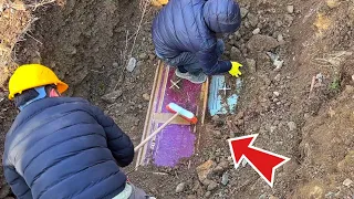 Treasure Hunt With Metal Detector! We Found Abandoned Old Safes! ( Big Treasure Hunt )