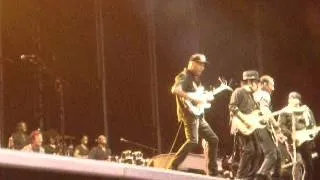 Bruce Springsteen w/ Eddie Vedder - Highway to Hell - Melbourne 2014