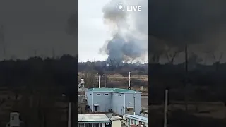 ⚡️⚡️⚡️Бавовна в Кадіївці: вибухнув склад із боєкомплектами / Відео з фронту | Новини.LIVE