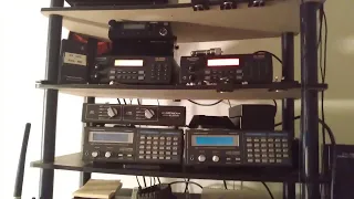 RadioShack Pro-2052: 133.450Mhz, AM w/a couple pilots (?)