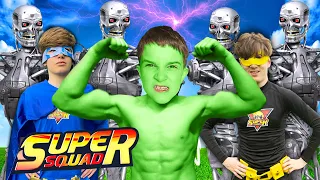 Superheroes VS Killer Robots - Super Squad Ep 9