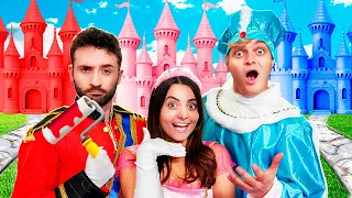 DANI E ROBBI SOPRAVVIVONO NEL CASTELLO NEL TUO COLORE PER 24 ORE CON I NOSTRI AMICI! 👑