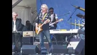 Hall & Oates - Maneater @ Jazzfest 2013