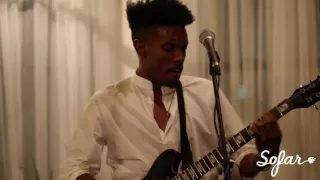 Solo Woods - Next To Me | Sofar Chicago