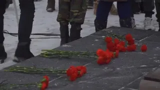 В Березниках состоялась церемония возложения цветов к Вечному огню