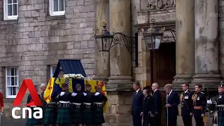 Queen Elizabeth's coffin arrives in Scottish capital Edinburgh