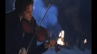 Lestat plays Violin Queen of The Damned