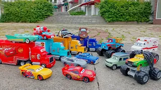 Looking for lightning mcqueen on the rocky road, lightning mcqueen, cruz, mater, hudson, sheriff