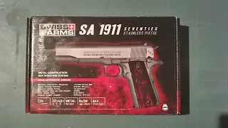 Unboxing Swiss Arms SA 1911 Seventies 4.5 mm BB