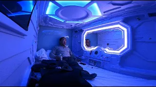 Capsule Hotel