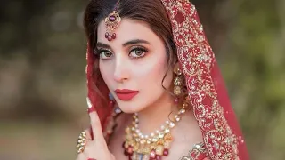 MawraHocane  catwalk FAS Design Studio's collection 19th edition of Pantene HUM Bridal