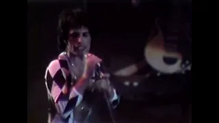 Queen - We Will Rock You (Live In Houston - Remastered)