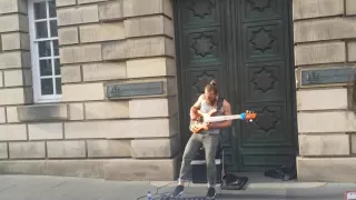 Amazing bass player/beat boxer (Wojtek Gasiorowski) @ the Edinburgh Fringe 2015