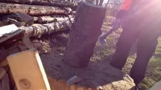 Fiskars X27 splitting axe