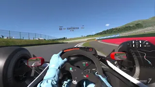 Gran Turismo 7 PSVR2 - McLaren MP4/4 '88