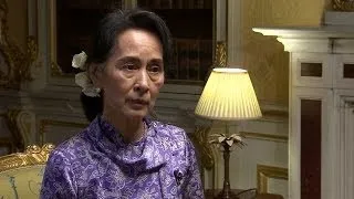 AUNG SAN SUU KYI 'ATTACKS ON MUSLIMS NOT ETHNIC CLEANSING' - BBC NEWS