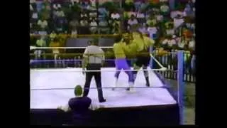 WWC: "Sadistic" Steve Strong vs. Maelo Huertas (1989)