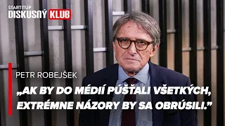 Politológ Robejšek: Súčasný kapitalizmus nás vedie späť k totalite