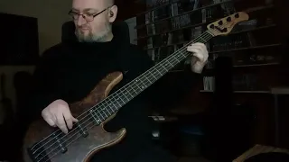 042 Sex Pistols Anarchy in UK bass cover