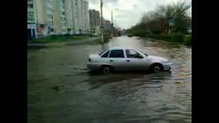 Ульяновск,ул.Шолмова после дождя.3gp