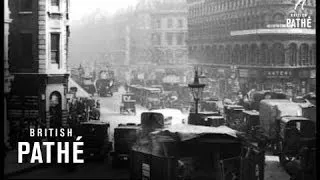 London Street Scene (1910-1920)