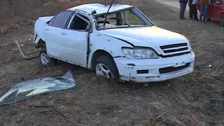 Столб улетел вслед за авто в аварии на Русском острове