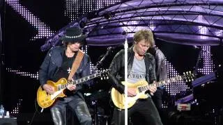 Jam at the end of Thorn In My Side - Bon Jovi - Vienna, July 22, 2011
