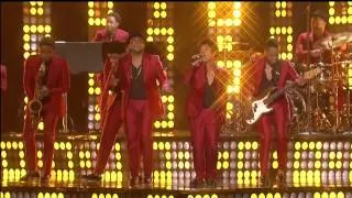 Bruno Mars performs Treasure Live @ Billboard Music Awards 2013