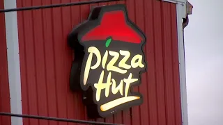 Pizza Hut to lay off thousands of California delivery drivers in 2024